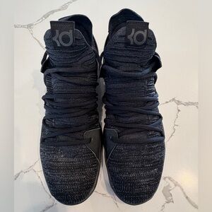 Nike KD 10 Triple Black Size 12 Basketball Shoes